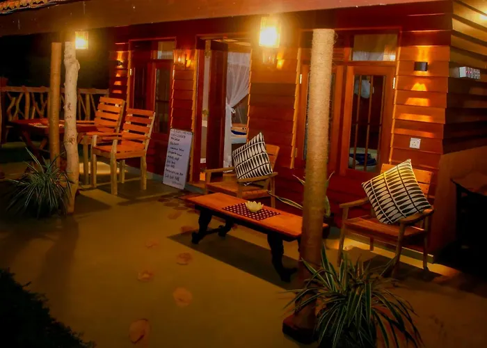 Blue Ocean Tree House Hiriketiya