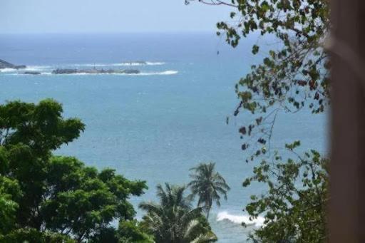 Blue Ocean Tree House Hiriketiya * Zuid-Dikwella